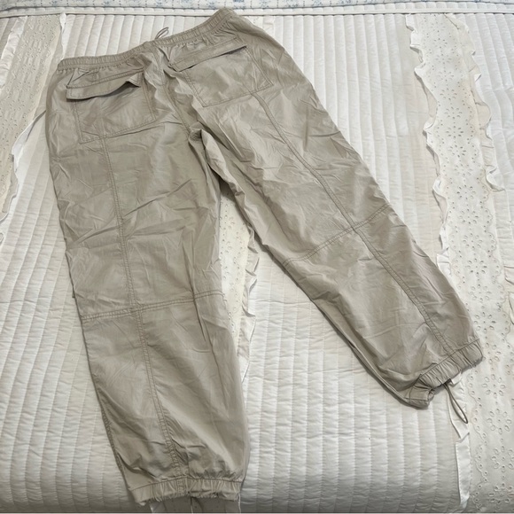 Arizona Jean Co. Drawstring cargo pants • size XL - Picture 2 of 6